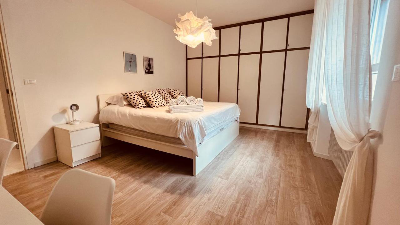 White House Lounge Supreme Apartment Udine Exterior photo