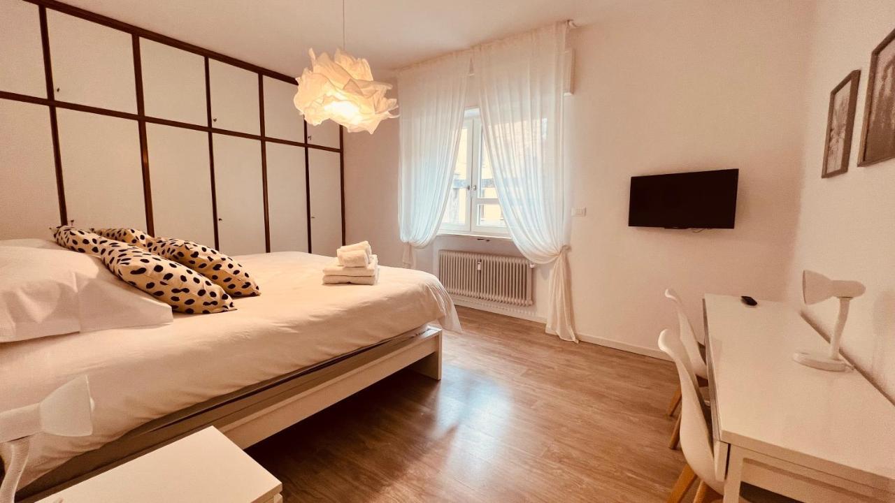 White House Lounge Supreme Apartment Udine Exterior photo