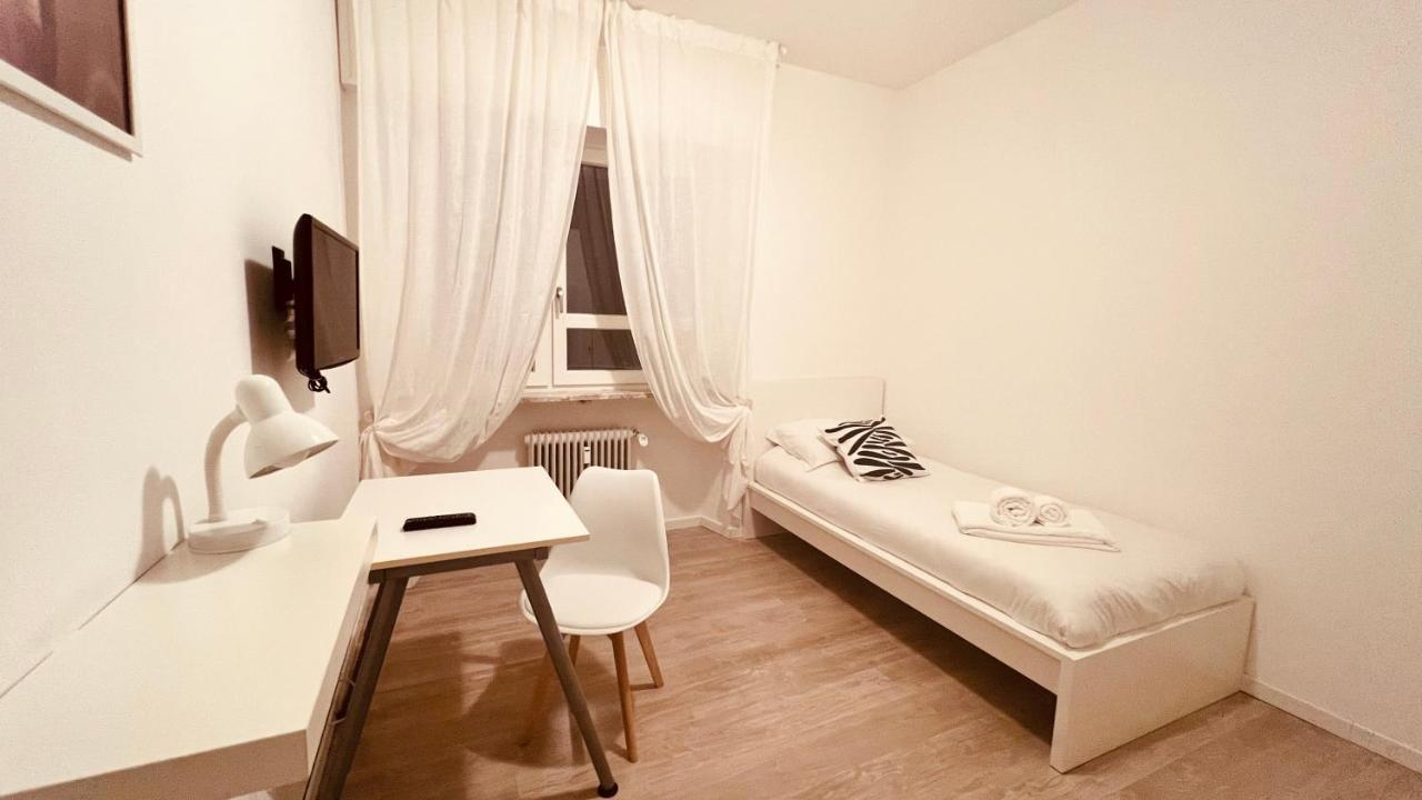 White House Lounge Supreme Apartment Udine Exterior photo